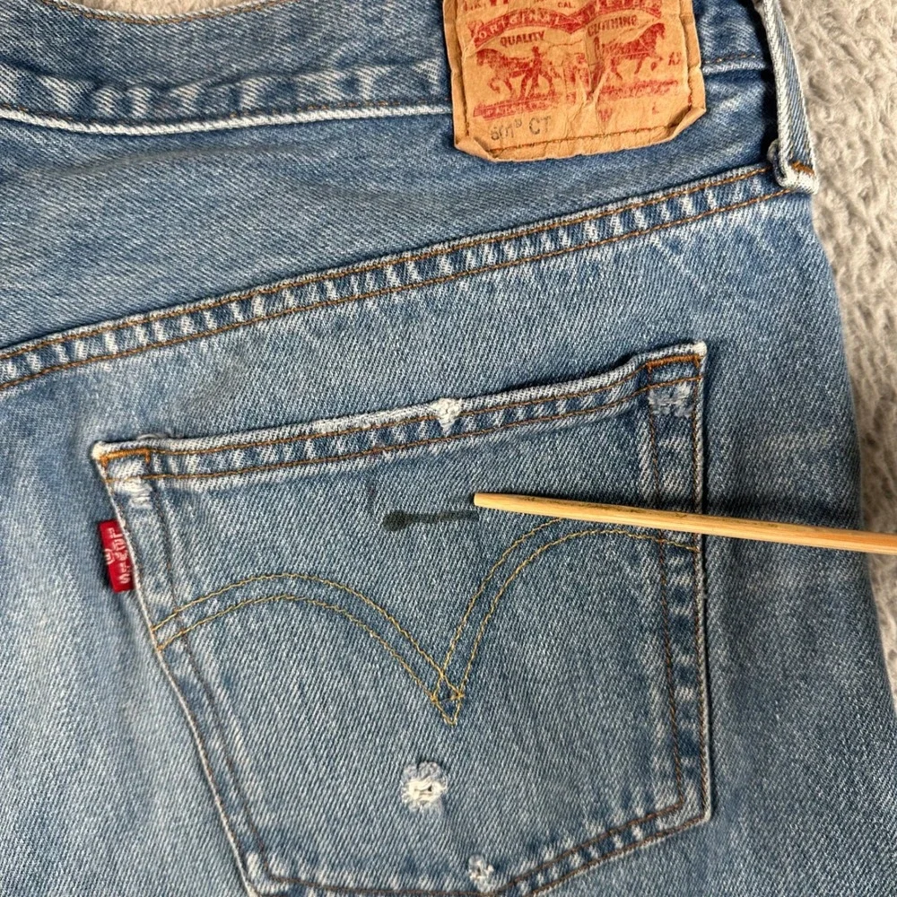 Levis 501 CT Custom Tapered Distressed Blue Jeans Mens 34x28 Button Fly